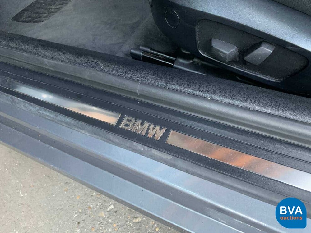 BMW 330i Coupé 272 PS 3er 2007, J-263-HX.