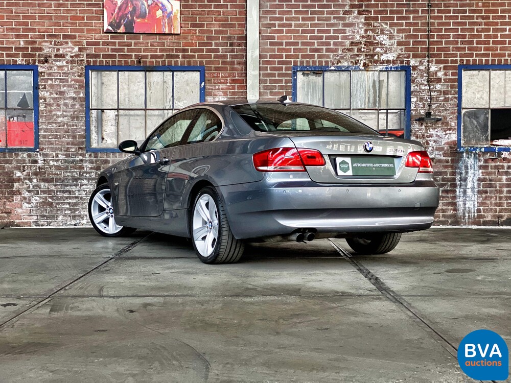 BMW 330i Coupé 272 PS 3er 2007, J-263-HX.