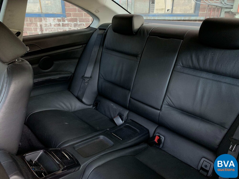 BMW 330i Coupé 272 PS 3er 2007, J-263-HX.