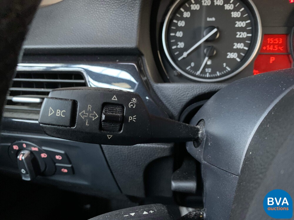 BMW 330i Coupé 272 PS 3er 2007, J-263-HX.