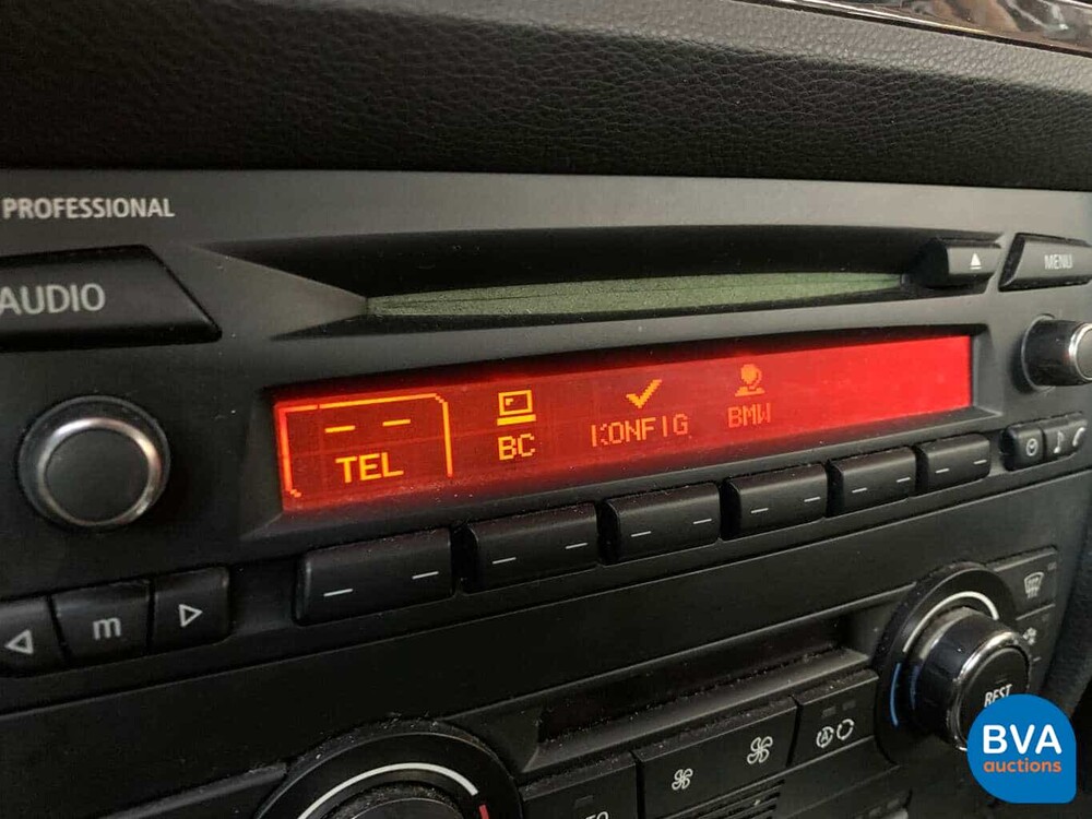 BMW 330i Coupé 272 PS 3er 2007, J-263-HX.