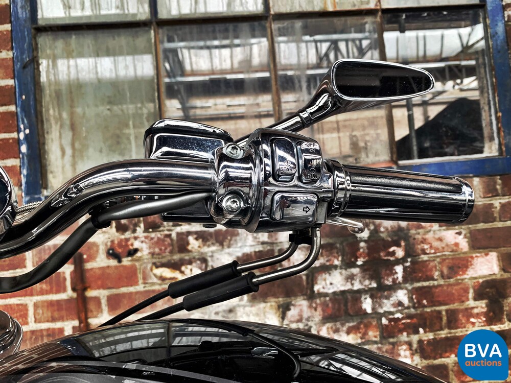 Harley Davidson Chopper VRSCA V-Rod 117 PS 2003, MN-GN-37.