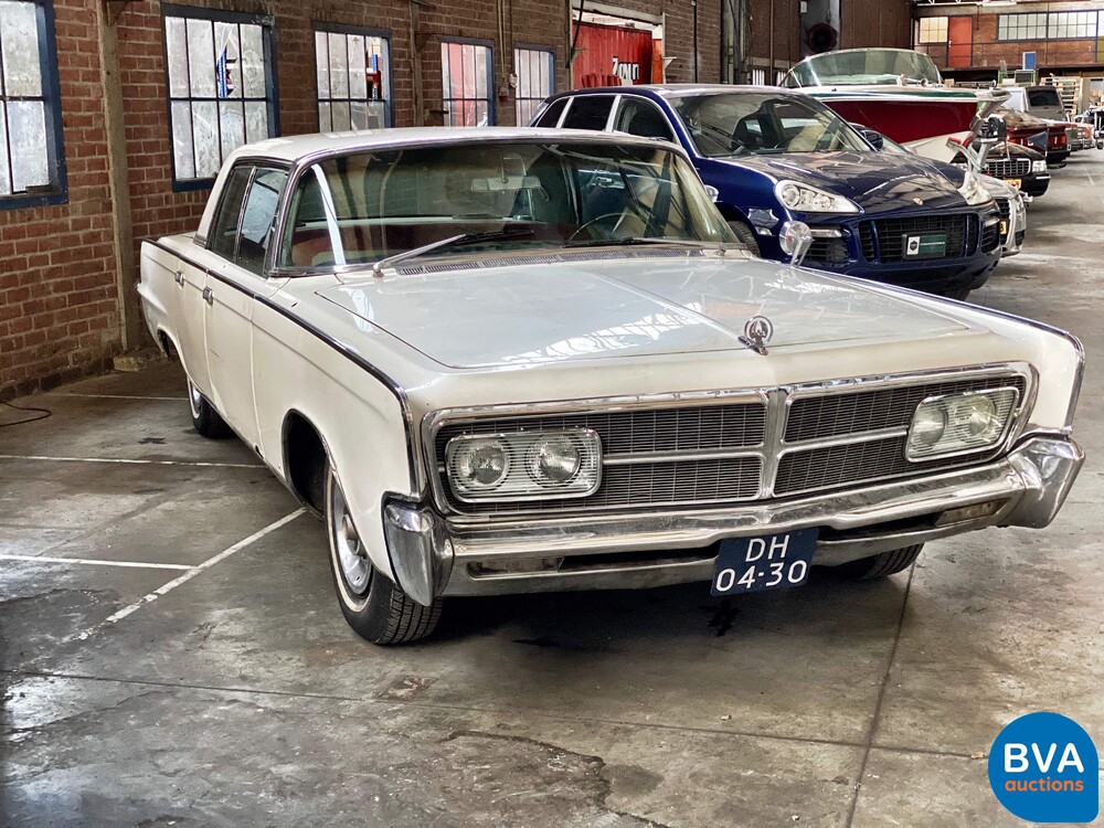 Imperial Crown Limousine V8 340 PS 1965, DH-04-30.