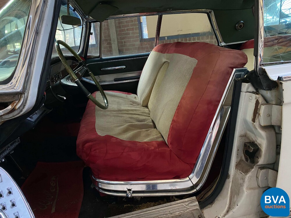 Imperial Crown Limousine V8 340 PS 1965, DH-04-30.