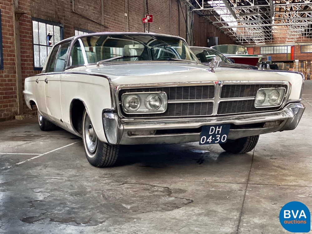 Imperial Crown Limousine V8 340 PS 1965, DH-04-30.