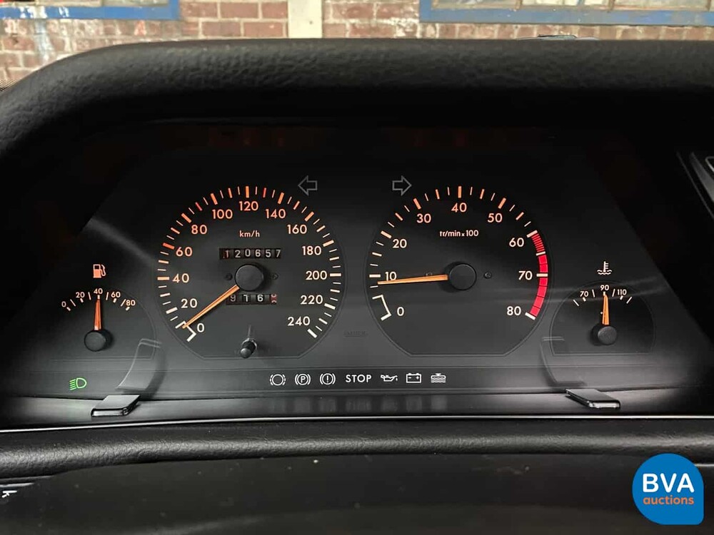 Peugeot 605 SR 3.0 V6 1992, 7-ZPP-79.