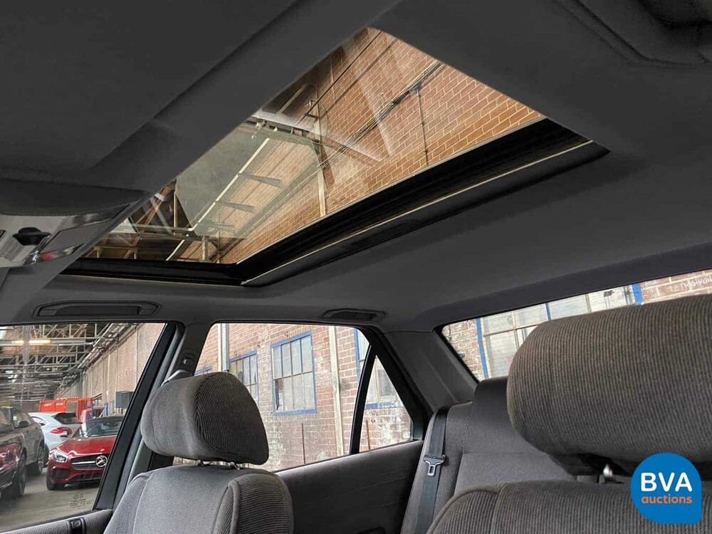 Peugeot 605 SR 3.0 V6 1992, 7-ZPP-79.