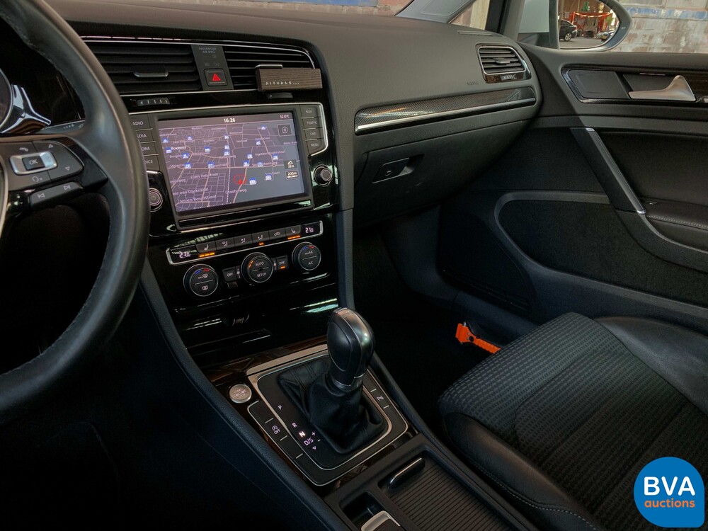 Volkswagen GOLF 7 1.4 TSI DSG7 Highline BMT-Original NL-, 93-ZRD-8.