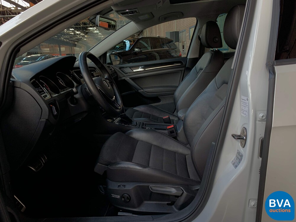 Volkswagen GOLF 7 1.4 TSI DSG7 Highline BMT-Original NL-, 93-ZRD-8.