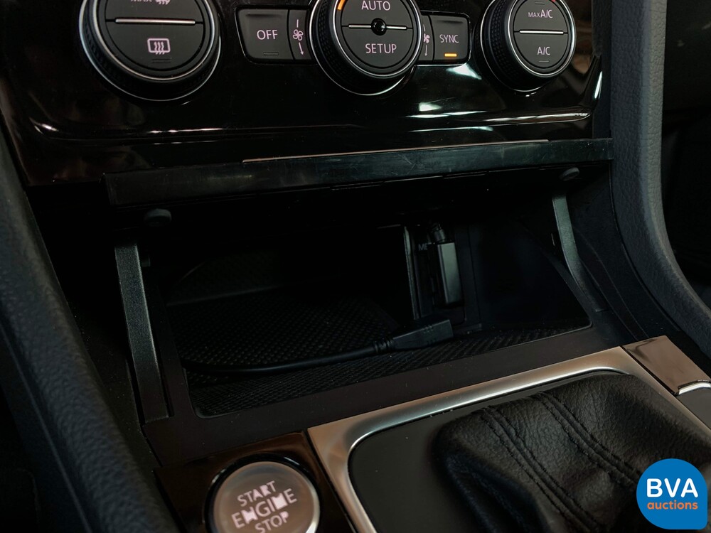 Volkswagen GOLF 7 1.4 TSI DSG7 Highline BMT-Original NL-, 93-ZRD-8.