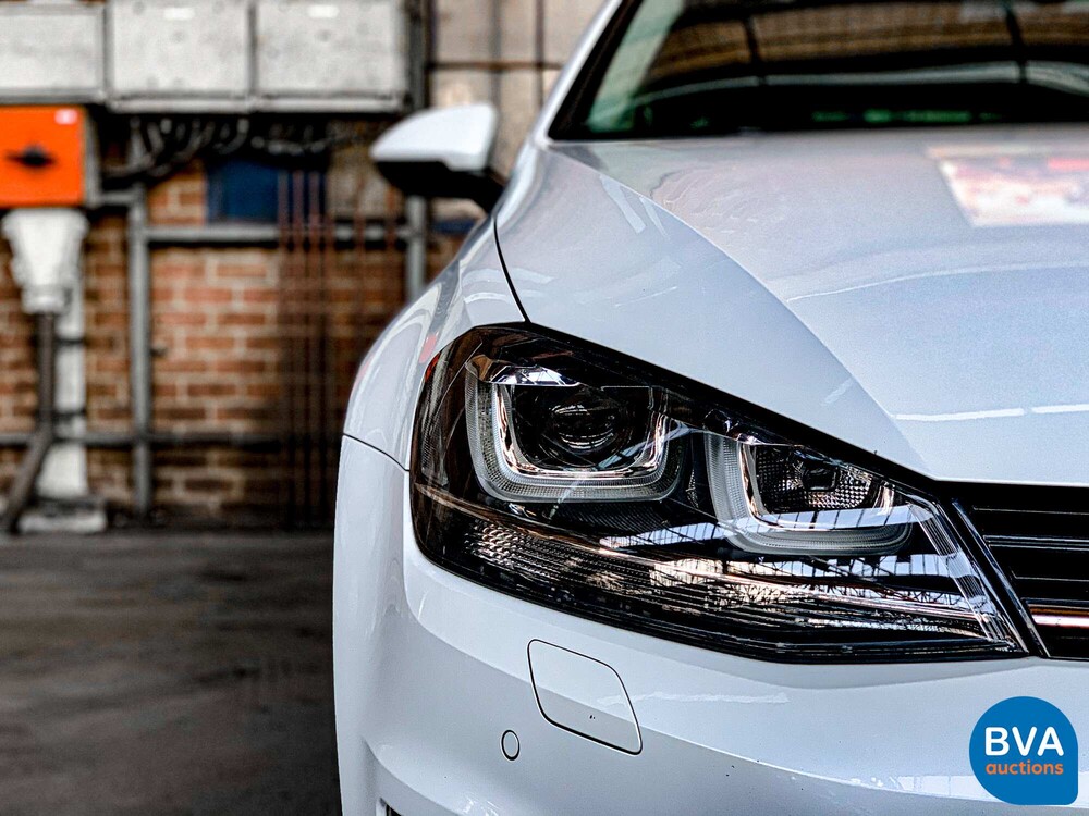 Volkswagen GOLF 7 1.4 TSI DSG7 Highline BMT-Original NL-, 93-ZRD-8.