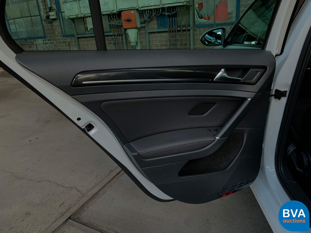 Volkswagen GOLF 7 1.4 TSI DSG7 Highline BMT-Original NL-, 93-ZRD-8.