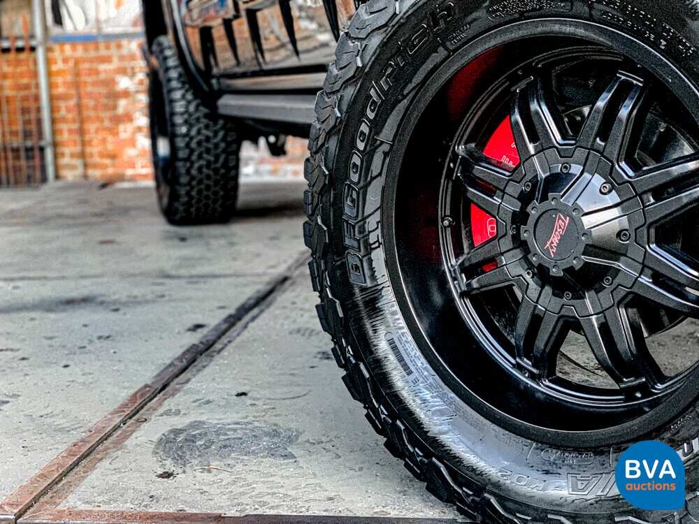 G.M.C. Sierra BLACK OPS Toskana 426 PS Special Edition Pick-Up 2019 6.2L V8, V-238-ZP.