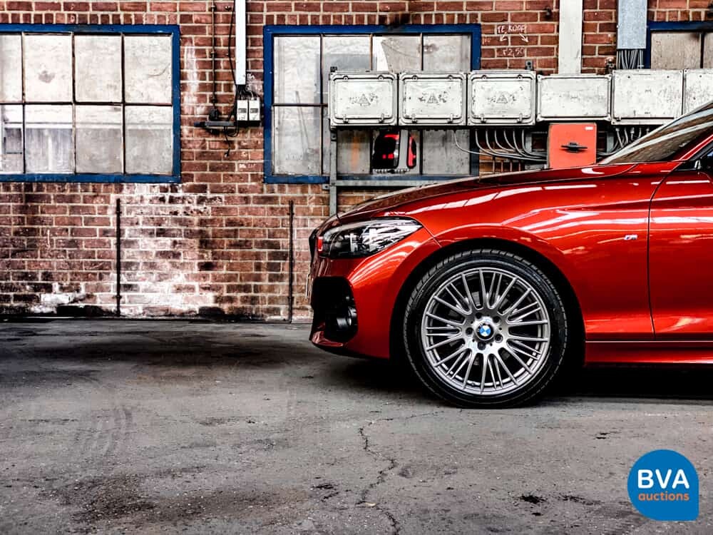 BMW 120i M-Sport 184 PS 1er 2020 - Original NL - GARANTIE 1er, H-643-DT.