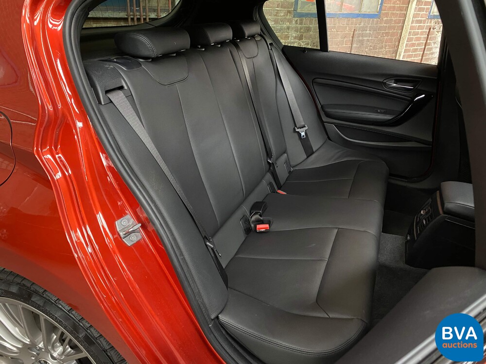 BMW 120i M-Sport 184 PS 1er 2020 - Original NL - GARANTIE 1er, H-643-DT.