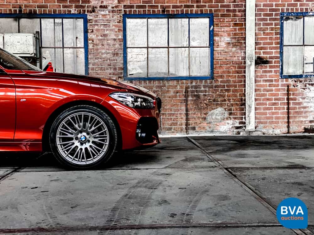 BMW 120i M-Sport 184 PS 1er 2020 - Original NL - GARANTIE 1er, H-643-DT.