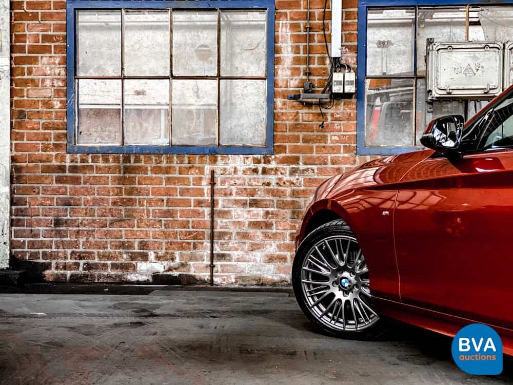 BMW 120i M-Sport 184 PS 1er 2020 - Original NL - GARANTIE 1er, H-643-DT.