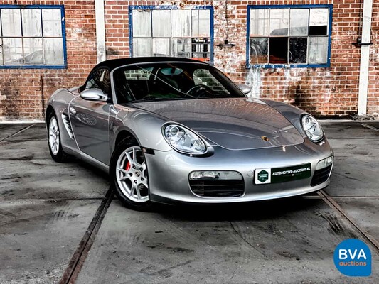 Porsche Boxster 2.7 Tiptronic Cabriolet 239HP, J-897-DP.