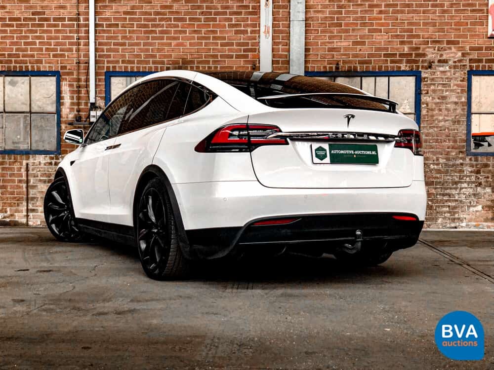 Tesla Model X 100D 418 PS 4WD 7-PERSONS 2017 4% -Bestellung, PF-489-N.