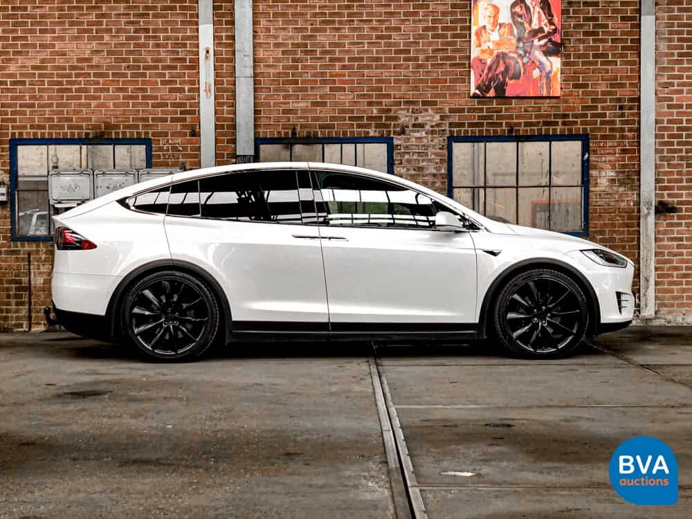 Tesla Model X 100D 418 PS 4WD 7-PERSONS 2017 4% -Bestellung, PF-489-N.