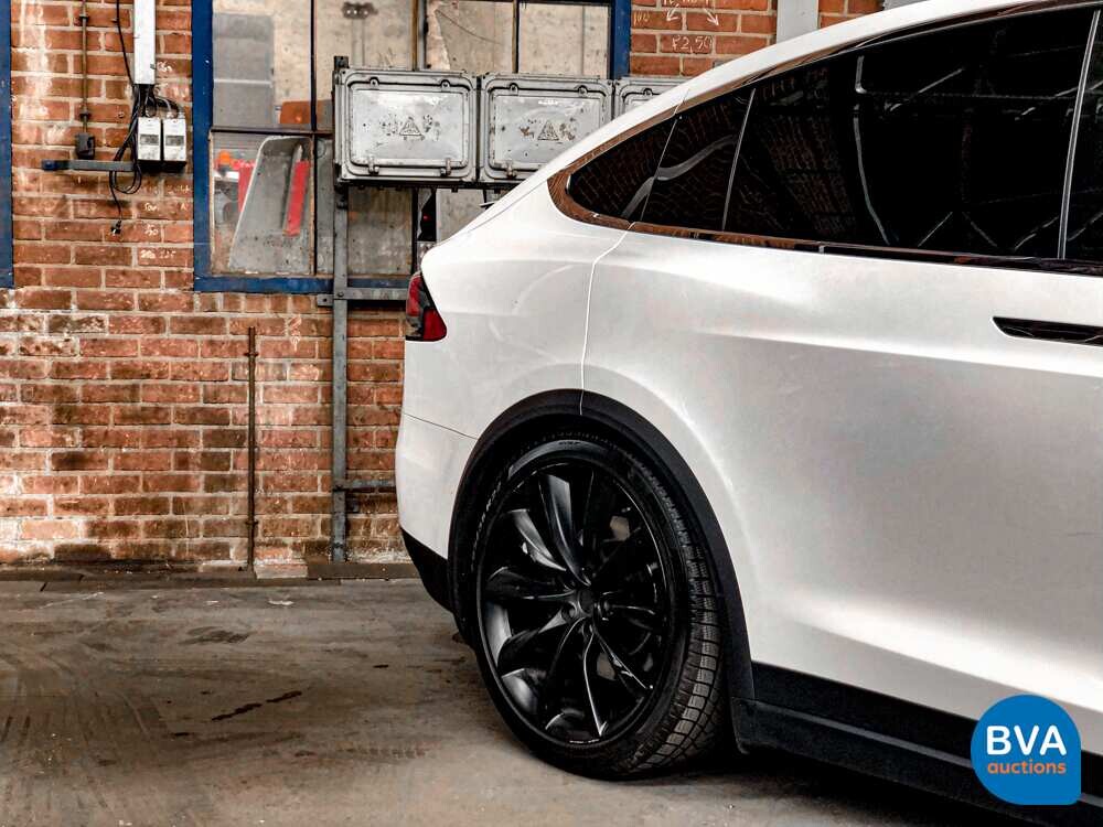 Tesla Model X 100D 418 PS 4WD 7-PERSONS 2017 4% -Bestellung, PF-489-N.