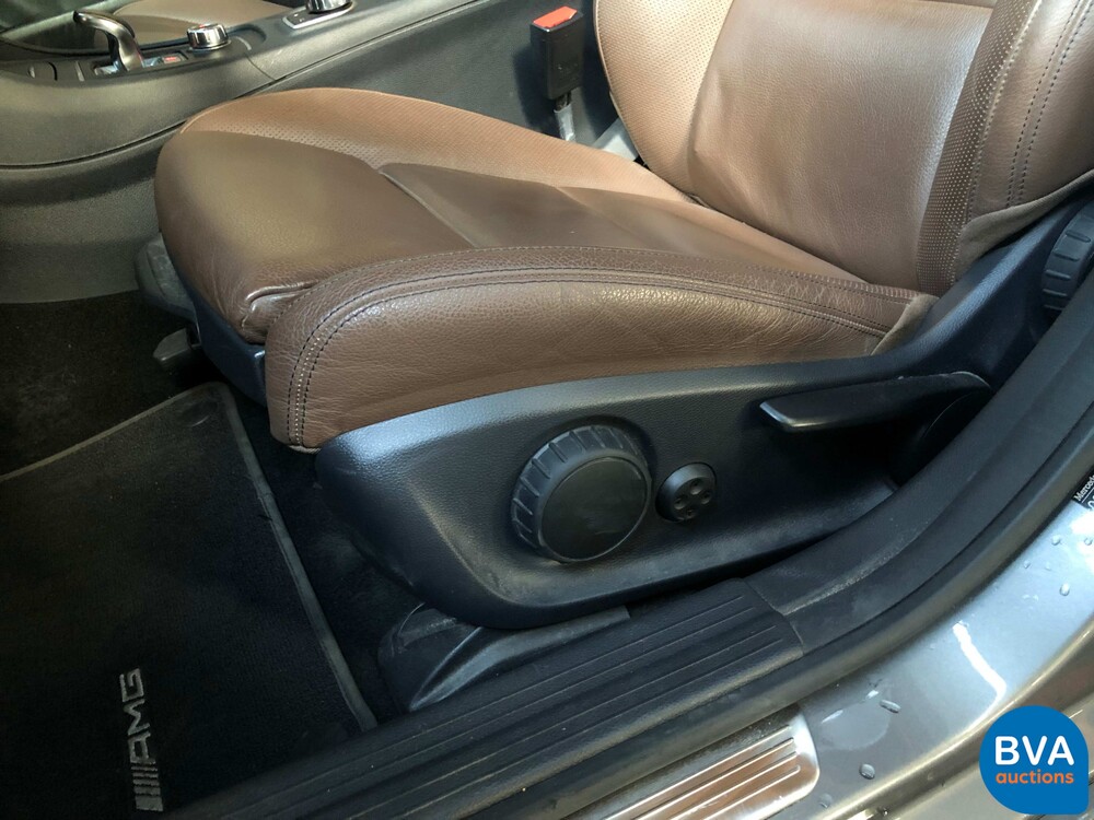 Mercedes-Benz CLA45 AMG Schießbremse 4Matic 380 PS 2015.