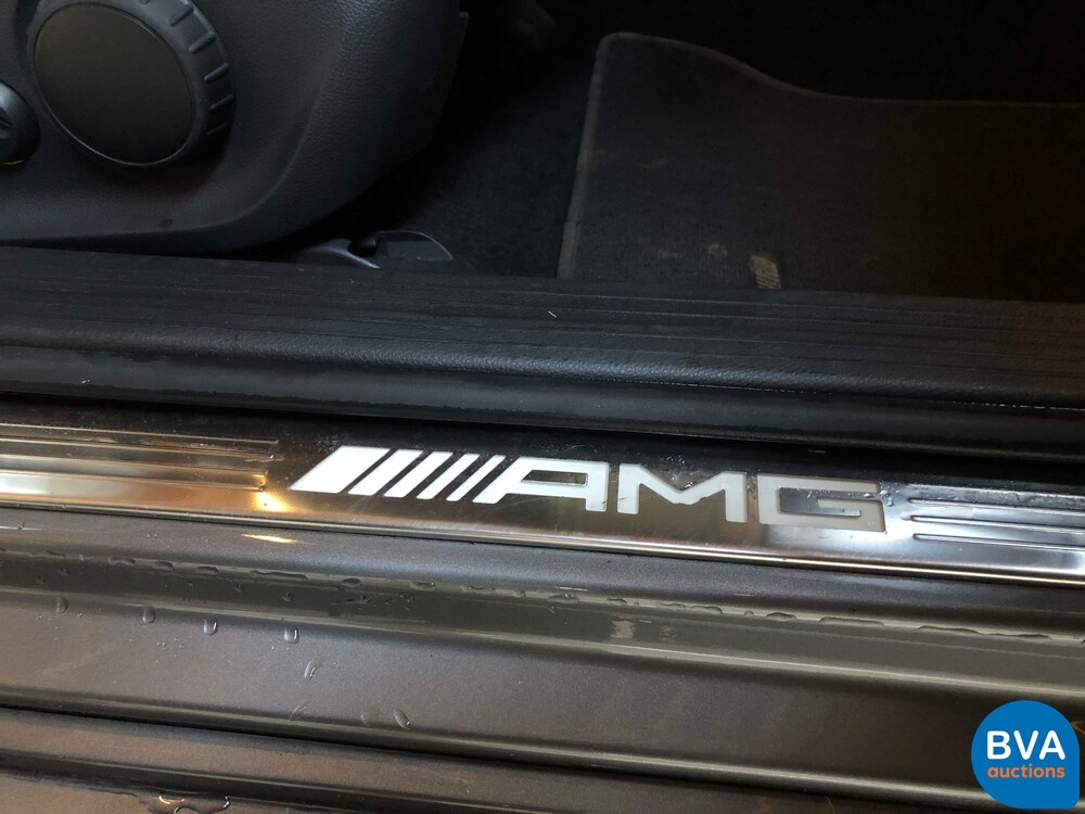 Mercedes-Benz CLA45 AMG Schießbremse 4Matic 380 PS 2015.