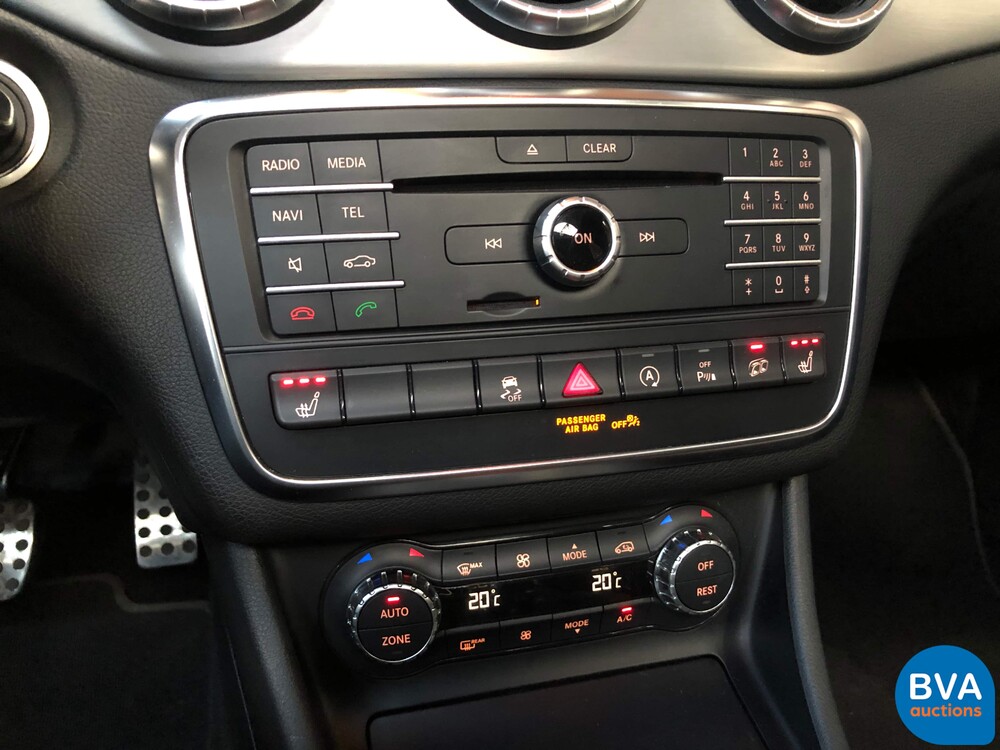 Mercedes-Benz CLA45 AMG Schießbremse 4Matic 380 PS 2015.