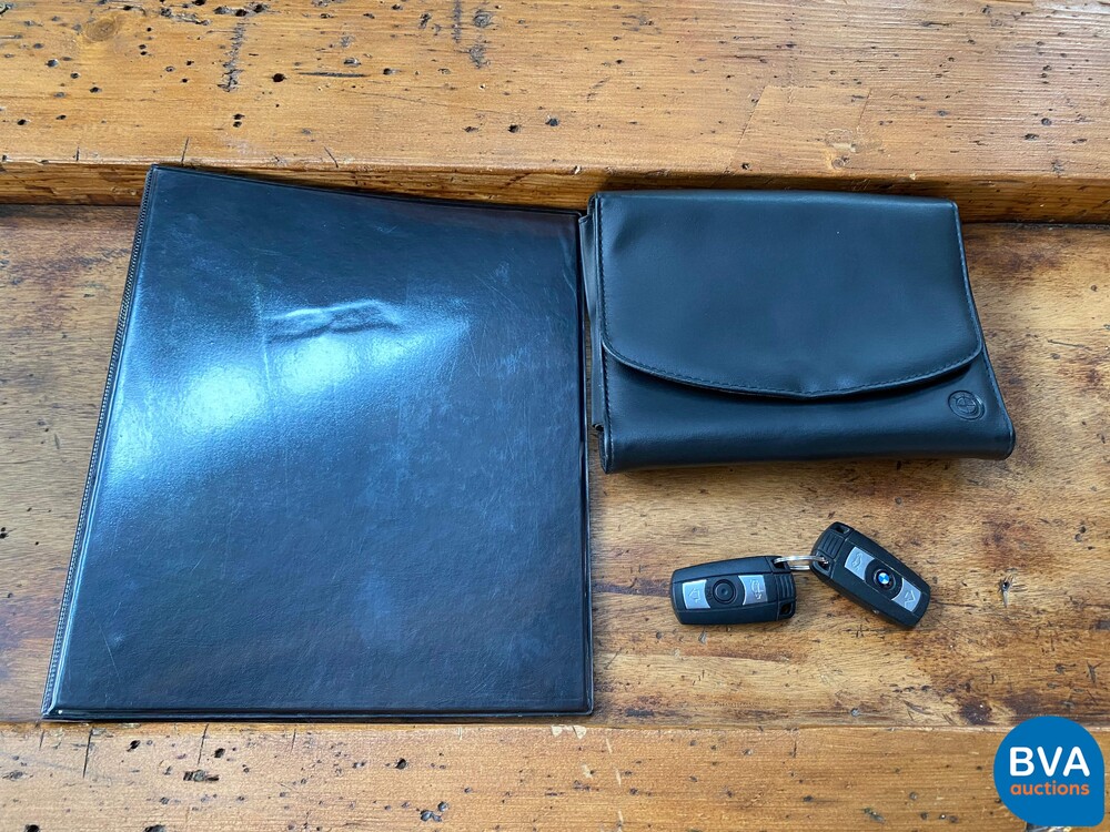 BMW 335i Coupé Executive 451 PS 3er, XX-928-S.