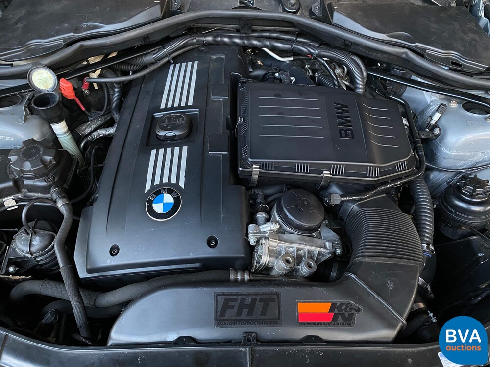 BMW 335i Coupé Executive 451 PS 3er, XX-928-S.