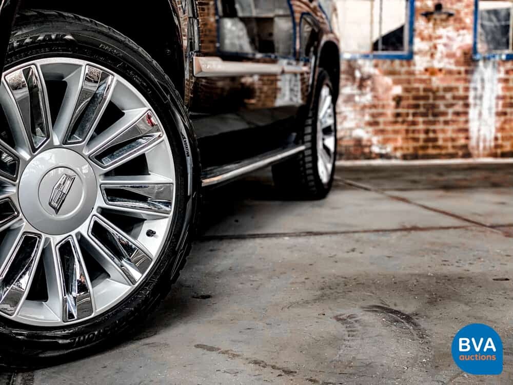 Cadillac Escalade 6.2 V8 Platinum 2018 426HP 8-PERSONS, niederländische Registrierung.