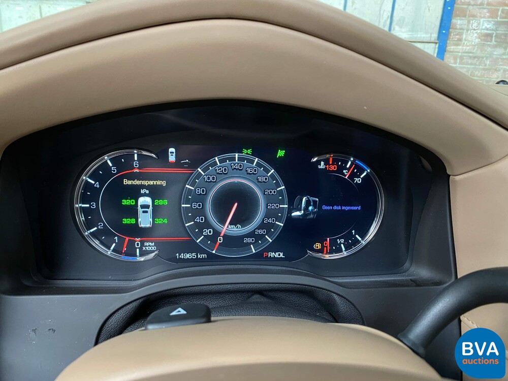 Cadillac Escalade 6.2 V8 Platinum 2018 426HP 8-PERSONS, niederländische Registrierung.