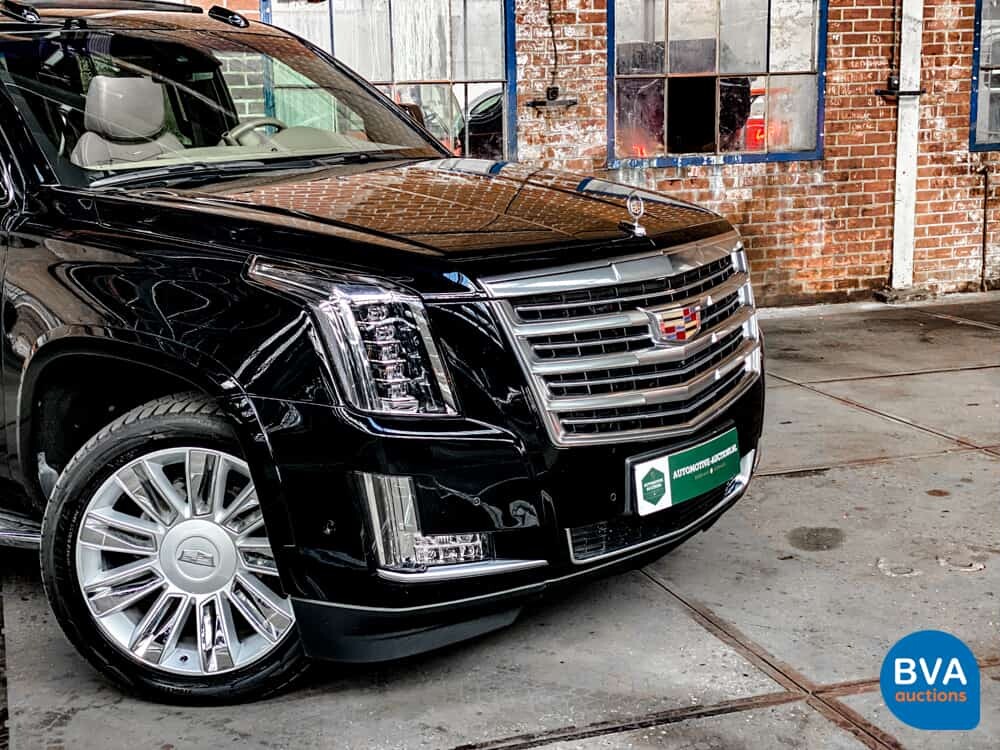 Cadillac Escalade 6.2 V8 Platinum 2018 426HP 8-PERSONS, niederländische Registrierung.