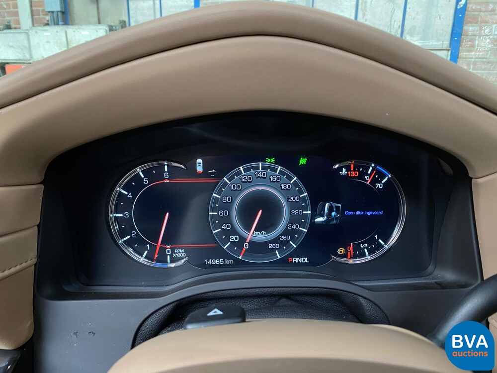 Cadillac Escalade 6.2 V8 Platinum 2018 426HP 8-PERSONS, niederländische Registrierung.