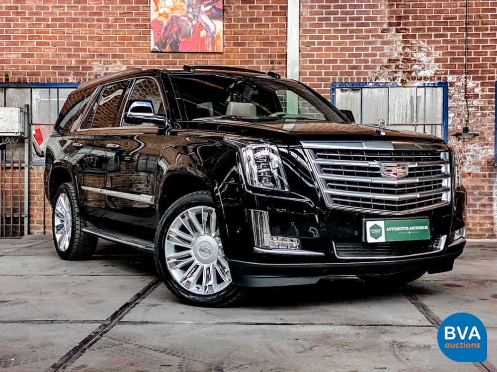 Cadillac Escalade 6.2 V8 Platinum 2018 426HP 8-PERSONS, niederländische Registrierung.