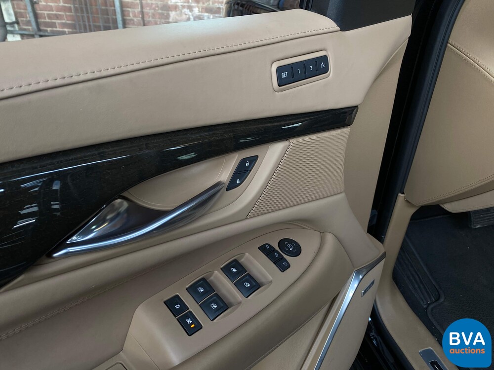 Cadillac Escalade 6.2 V8 Platinum 2018 426HP 8-PERSONS, niederländische Registrierung.