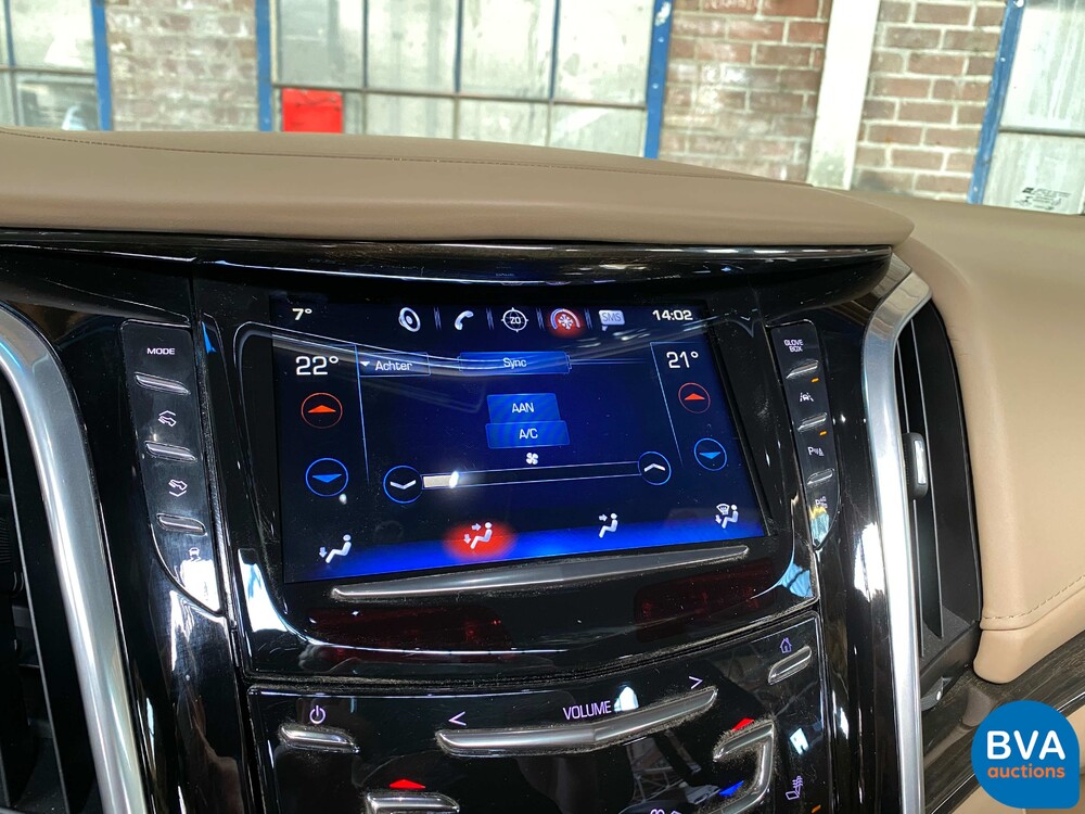 Cadillac Escalade 6.2 V8 Platinum 2018 426HP 8-PERSONS, niederländische Registrierung.