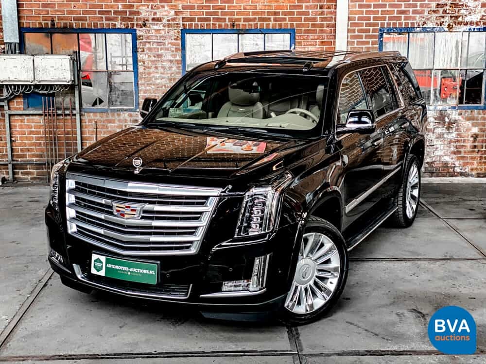 Cadillac Escalade 6.2 V8 Platinum 2018 426HP 8-PERSONS, niederländische Registrierung.