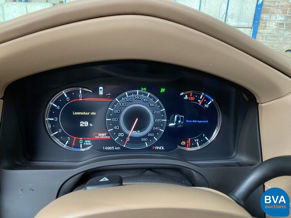 Cadillac Escalade 6.2 V8 Platinum 2018 426HP 8-PERSONS, niederländische Registrierung.