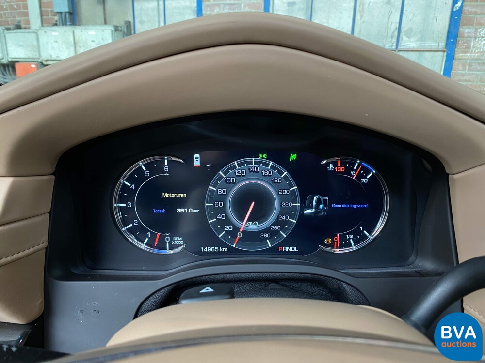 Cadillac Escalade 6.2 V8 Platinum 2018 426HP 8-PERSONS, niederländische Registrierung.