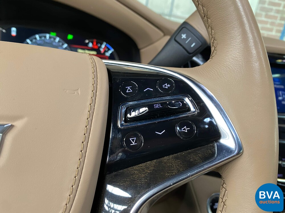 Cadillac Escalade 6.2 V8 Platinum 2018 426HP 8-PERSONS, niederländische Registrierung.
