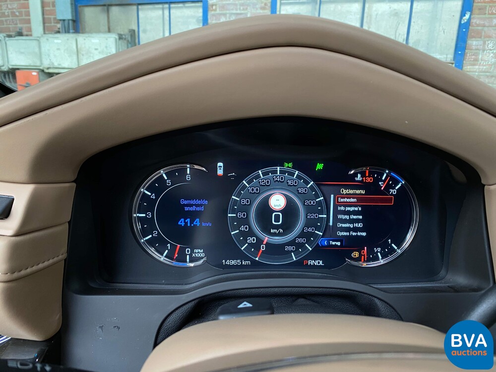 Cadillac Escalade 6.2 V8 Platinum 2018 426HP 8-PERSONS, niederländische Registrierung.