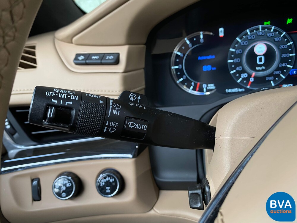 Cadillac Escalade 6.2 V8 Platinum 2018 426HP 8-PERSONS, niederländische Registrierung.