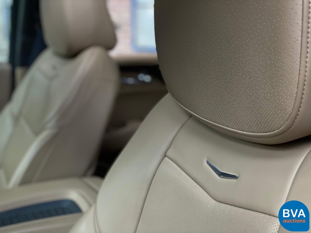 Cadillac Escalade 6.2 V8 Platinum 2018 426HP 8-PERSONS, niederländische Registrierung.