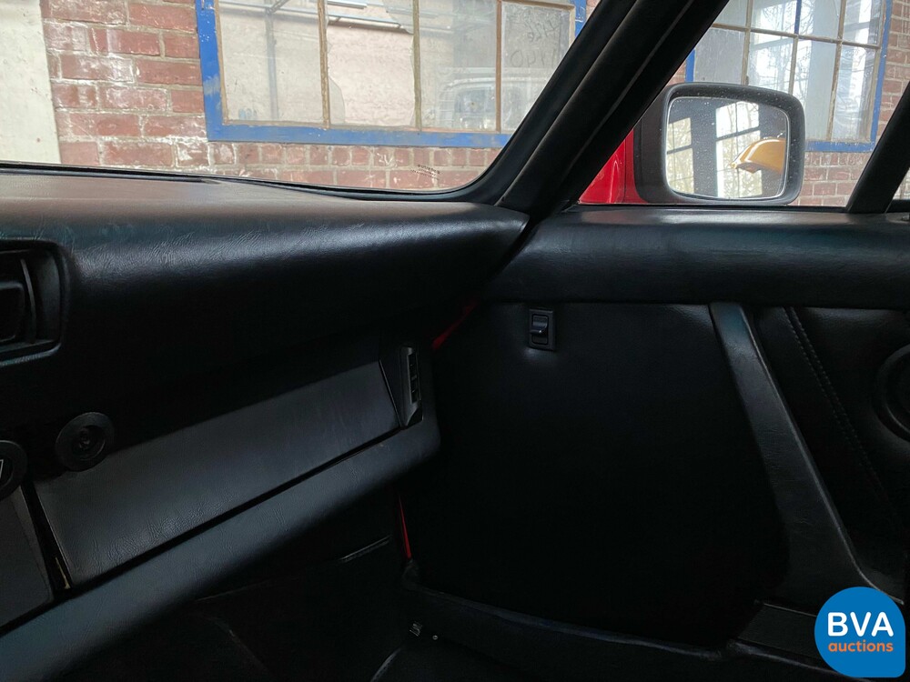 Porsche 911 3.3 Turbo Coupé 930 301 PS, G-065-BZ.