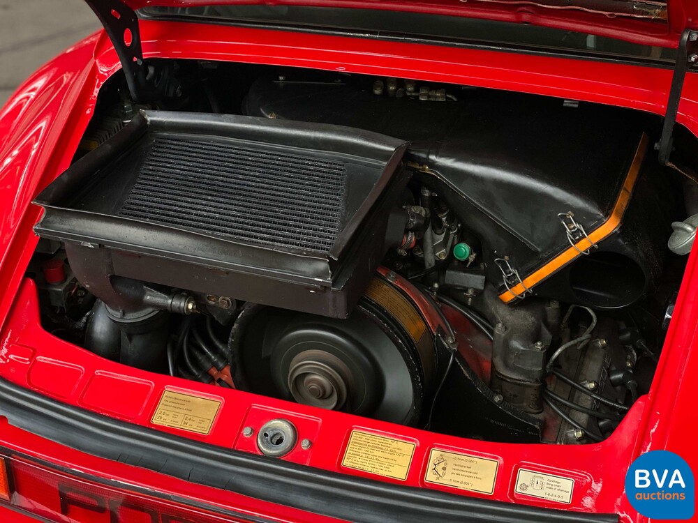 Porsche 911 3.3 Turbo Coupé 930 301 PS, G-065-BZ.