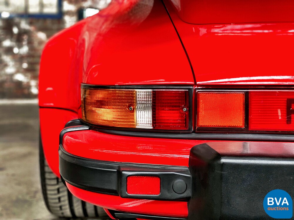 Porsche 911 3.3 Turbo Coupé 930 301 PS, G-065-BZ.