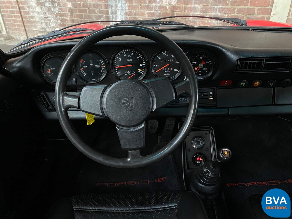 Porsche 911 3.3 Turbo Coupé 930 301 PS, G-065-BZ.