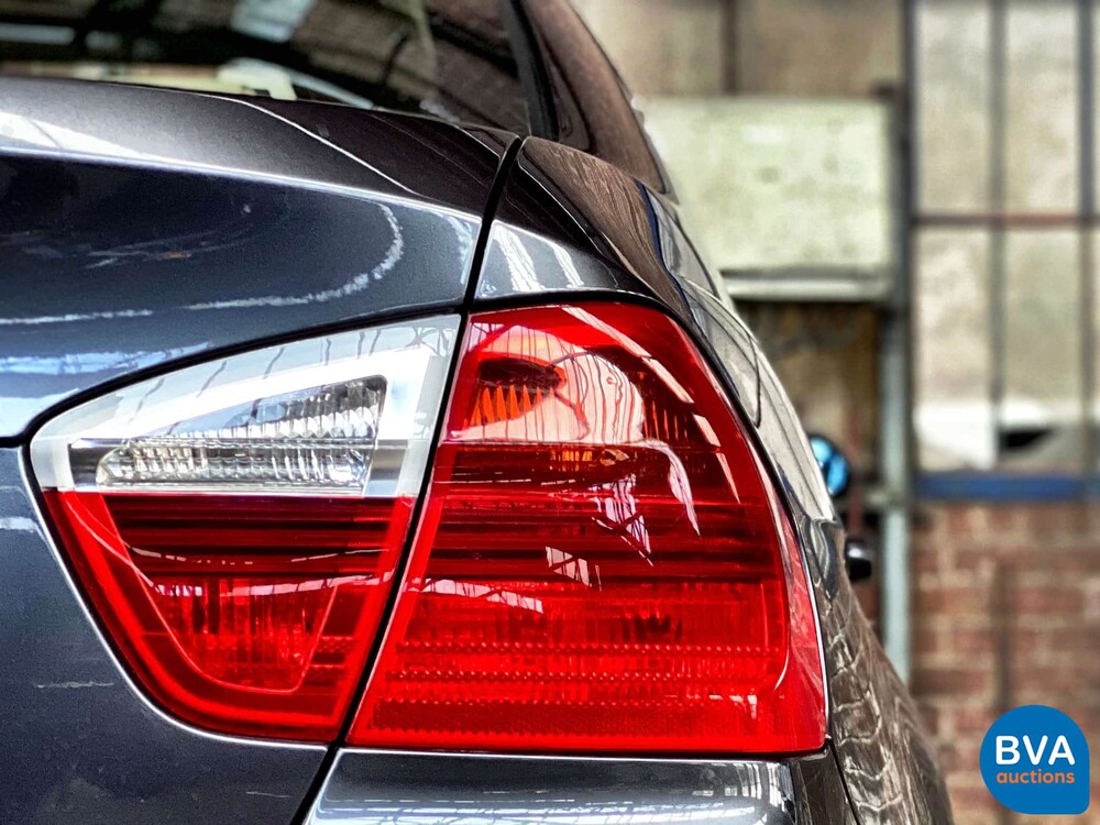 BMW 325i M-Sport Limousine 3er 218 PS 2005, 53-TSF-1.