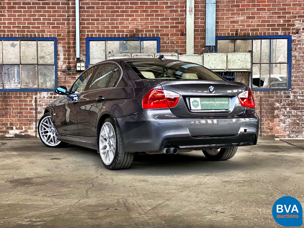 BMW 325i M-Sport Limousine 3er 218 PS 2005, 53-TSF-1.